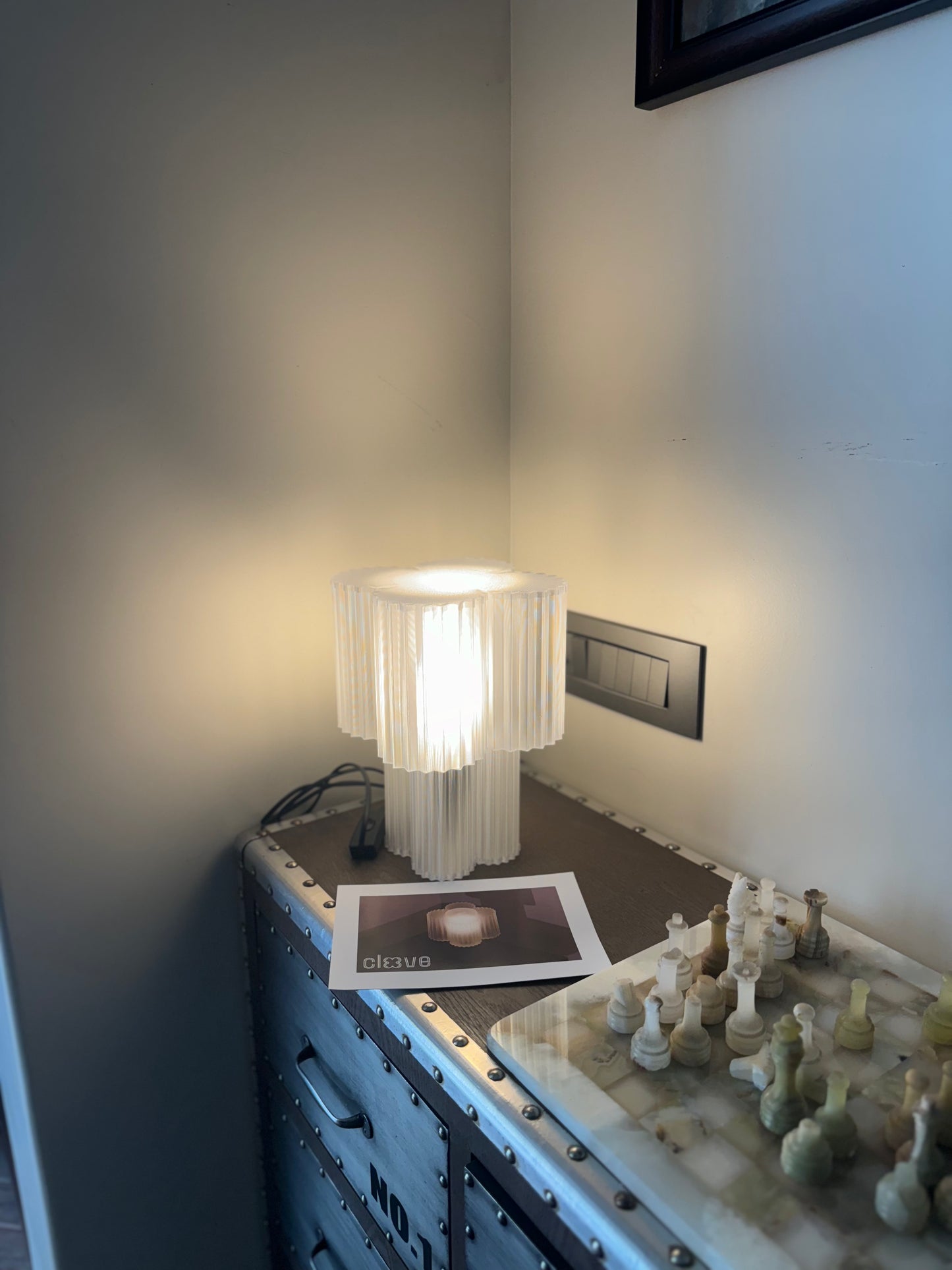 Clove Lamp
